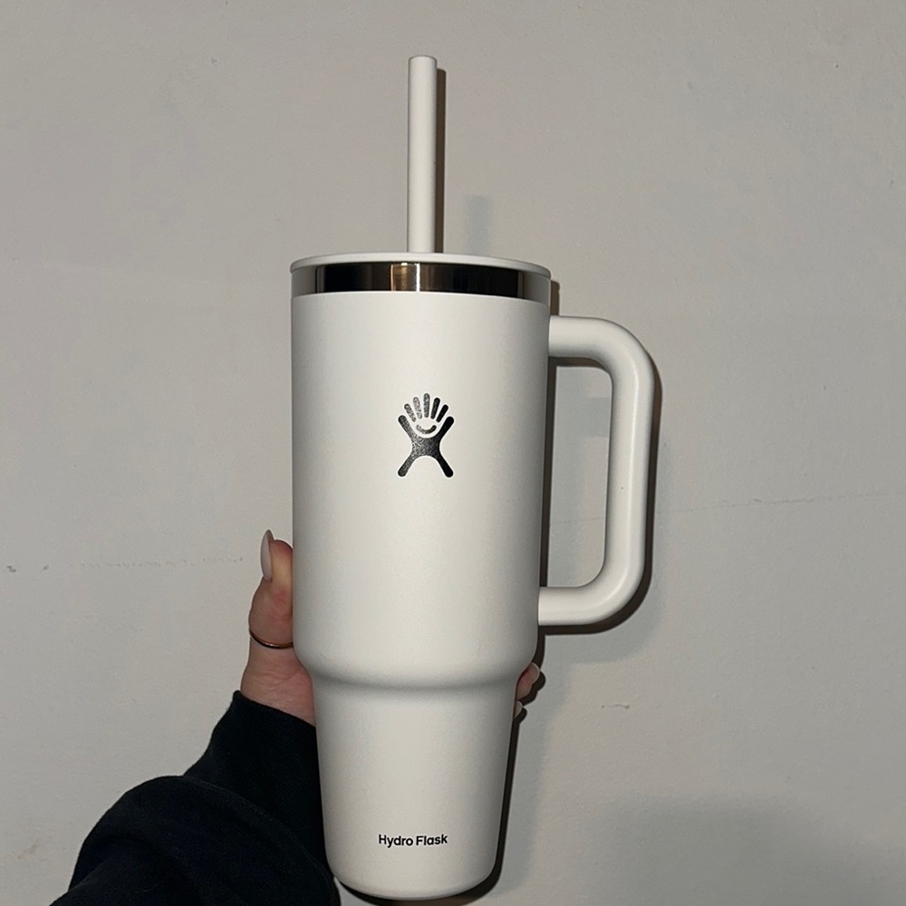 Hydro Flask White Travel Mug with Handle